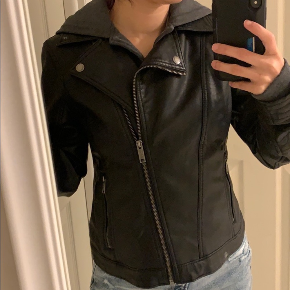 Hollister sz small hooded faux leather jacket